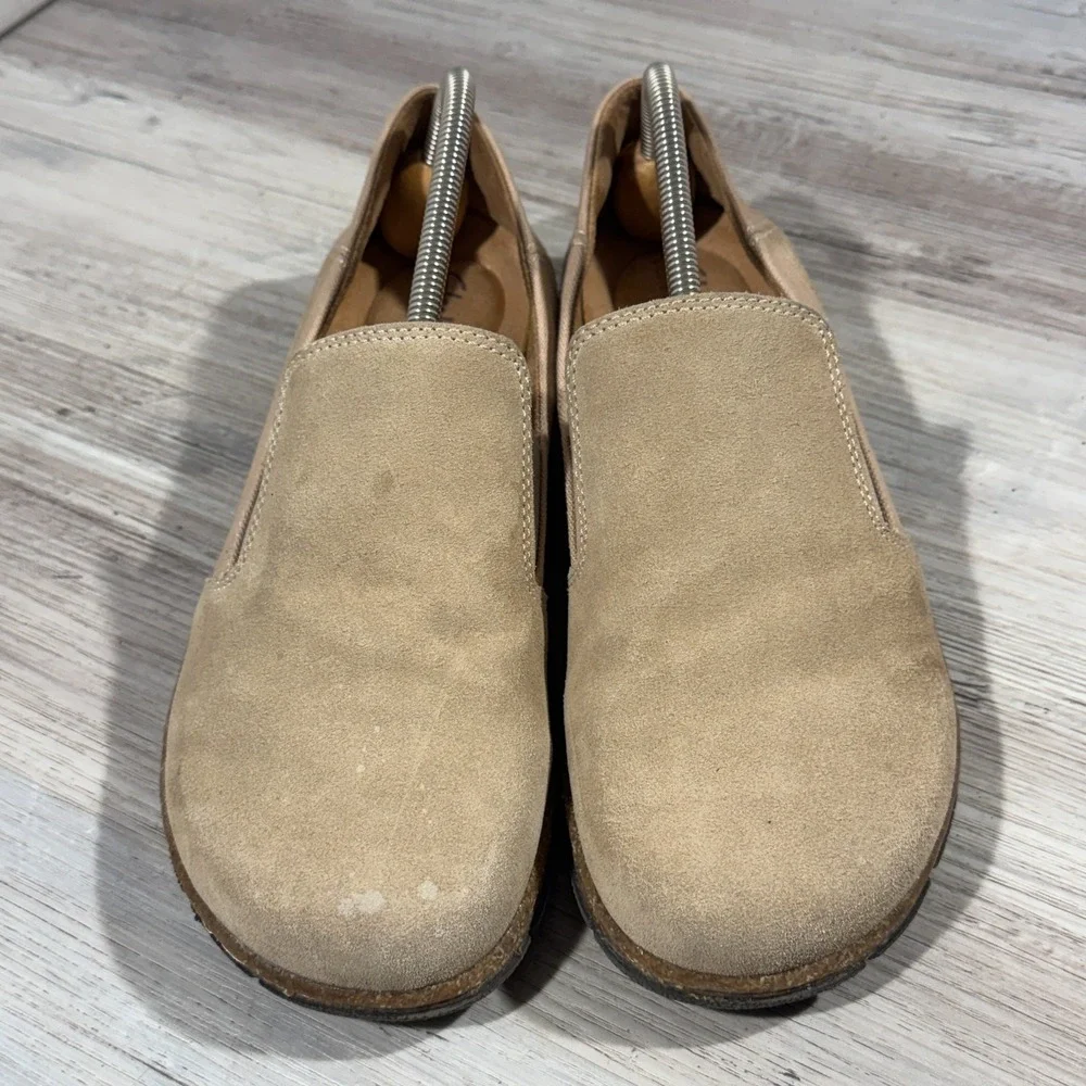 Clarks EARTH ORIGINS Women's Premium Suede Loafers Slip Ons ERICA Wheat